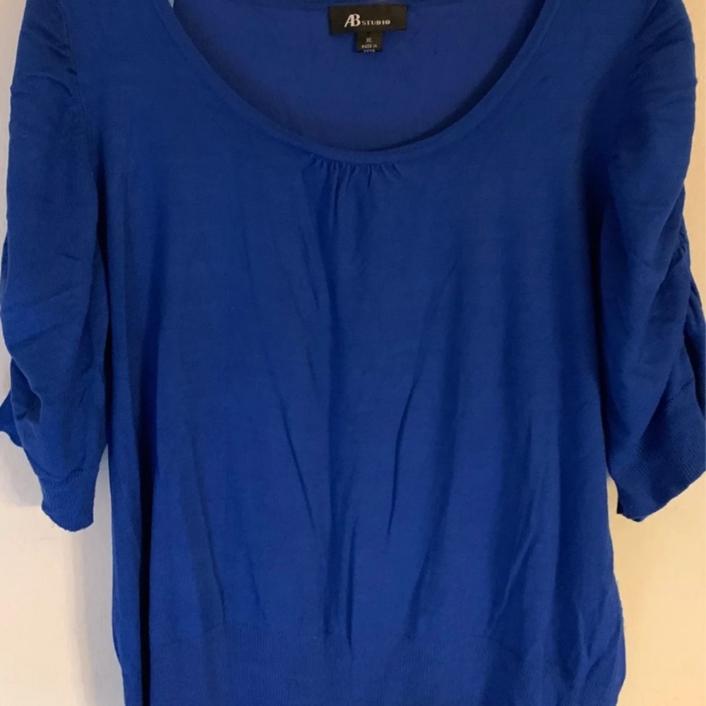 AB Studio sweater